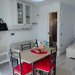 Apartament Red