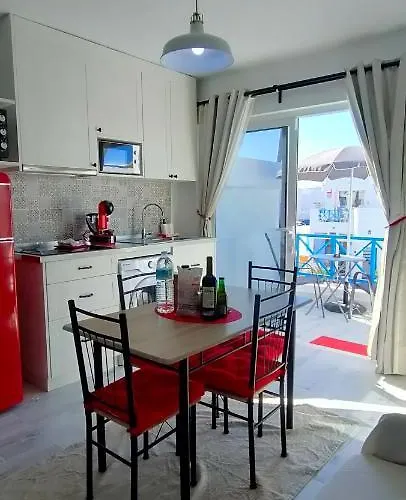 Red Апартаменты