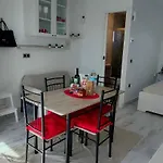 דירה Red *