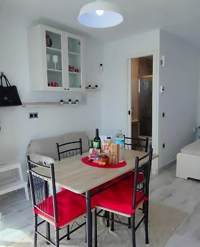 Apartament Red