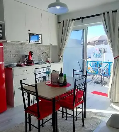 Red Apartman